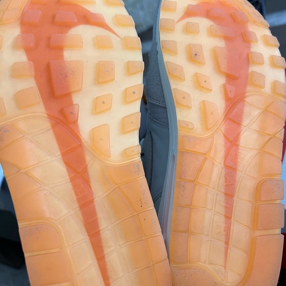 Nike Air Max 1 size 9 - Picture 3 of 4